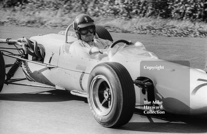 Graham Hill at Esso Bend with his F2 John Coombs Lotus 35&nbsp;BRM, Oulton Park Gold Cup, 1965
