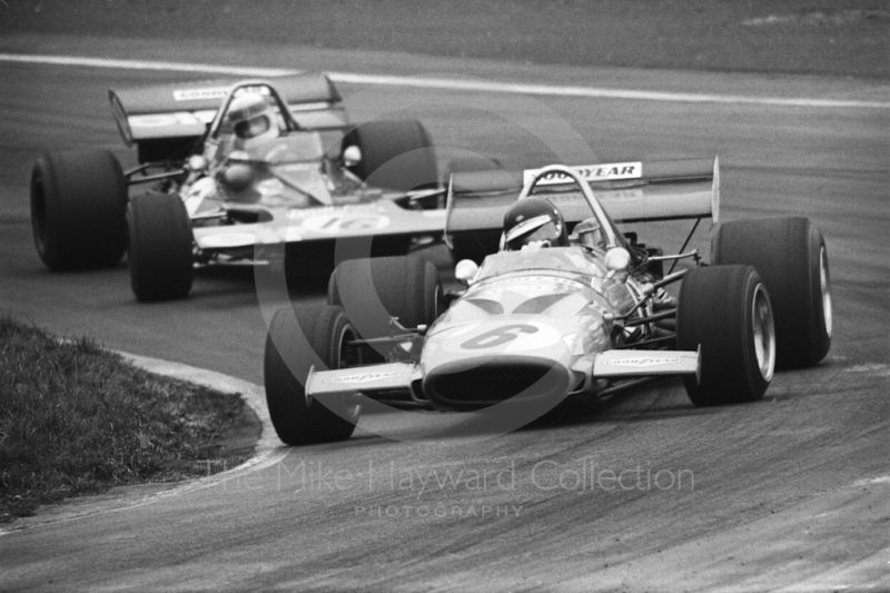 Peter Gethin, McLaren M14A and Jackie Stewart, Tyrrell 001, Oulton Park Rothmans International Trophy, 1971.
