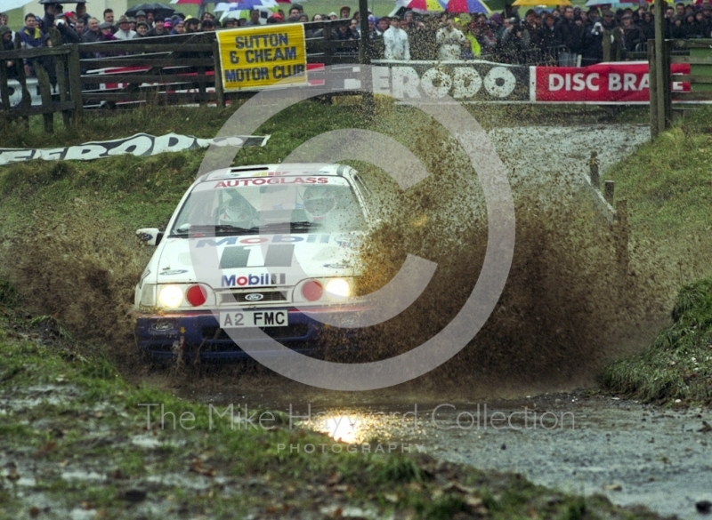 Miki Biasion/Tiziano Siviero, Ford Sierra RS Cosworth 4x4 (A2 FMC), water splash, 1992 RAC Rally, Weston Park
