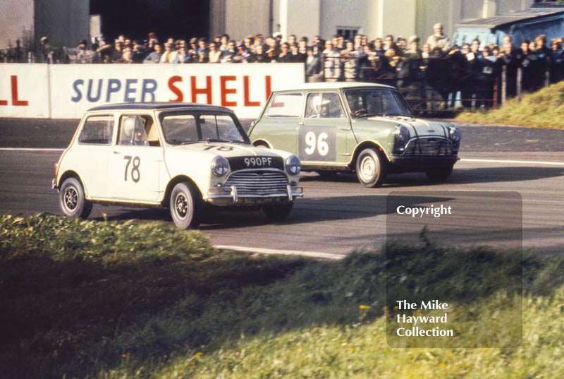 Harry Martin, 970 Mini Cooper S, Tom Warburton, Mini Cooper S, at Lodge Corner, during a round of the British Saloon Car Championship supporting the&nbsp;1965 Oulton Park Gold Cup meeting.
