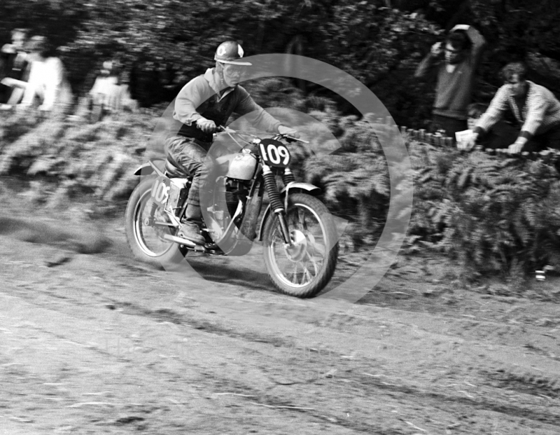 Jerry Scott, BSA 420, Invitation Race, 1964 Motocross des Nations, Hawkstone Park.