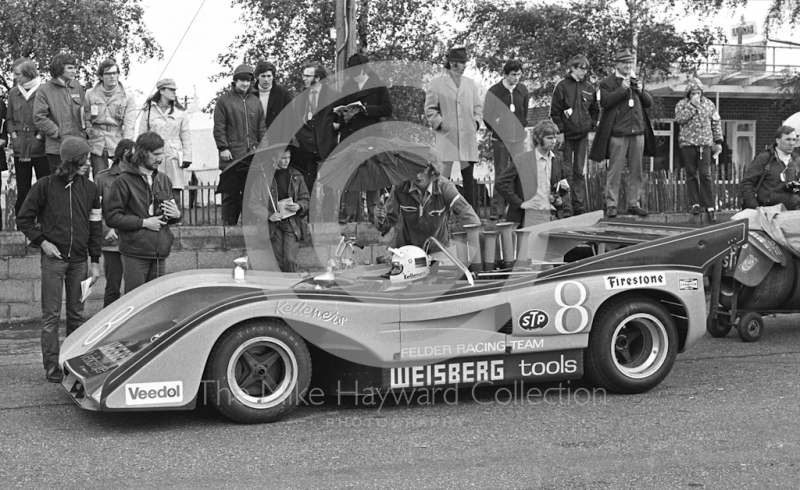 Helmut Kelleners, McLaren M8F Chevrolet 8.1, and Tony Dean, Porsche 908, Silverstone, Super Sports 200 1972.
