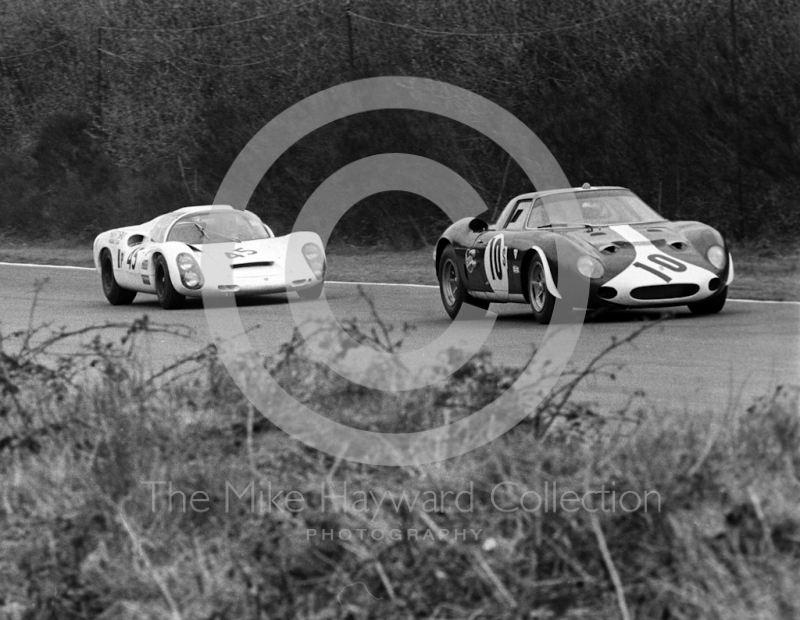Ferrari 250LM of Paul Vestey and Roy Pike followed by the Porsche 910 of Rico Steinemann and Dieter Spoerry, 1968 BOAC 500, Brands Hatch
