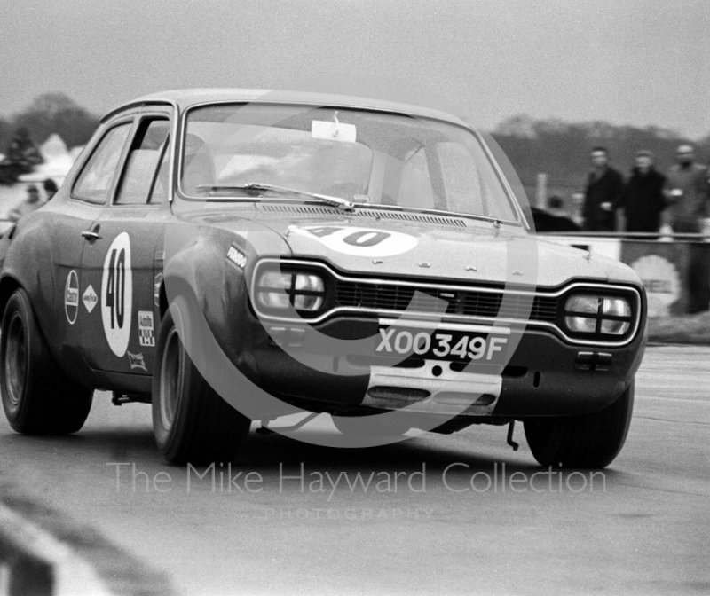 Frank Gardner, Alan Mann Ford Escort, Silverstone International Trophy meeting 1969.
