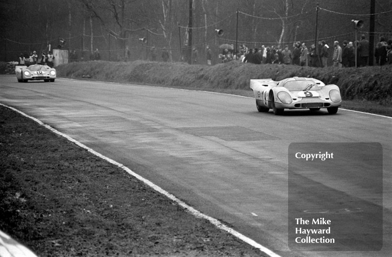 Jo Siffert/Brian Redman, Porsche 917, followed by Pedro Rodriguez/Leo Kinunen, 1970 BOAC 1000k, Brands Hatch.
