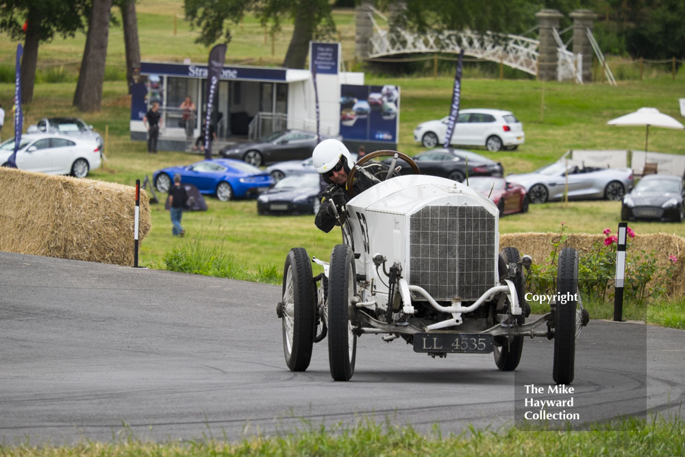 David Biggins, Damler Mercedes Rennwagen (reg no LL 4535), Chateau Impney Hill Climb 2015.
