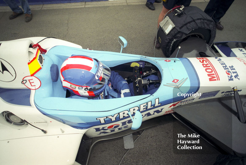 Ukyo Katayama, Tyrrell Yamaha 024 in the pit lane, Silverstone, British Grand Prix 1996.
