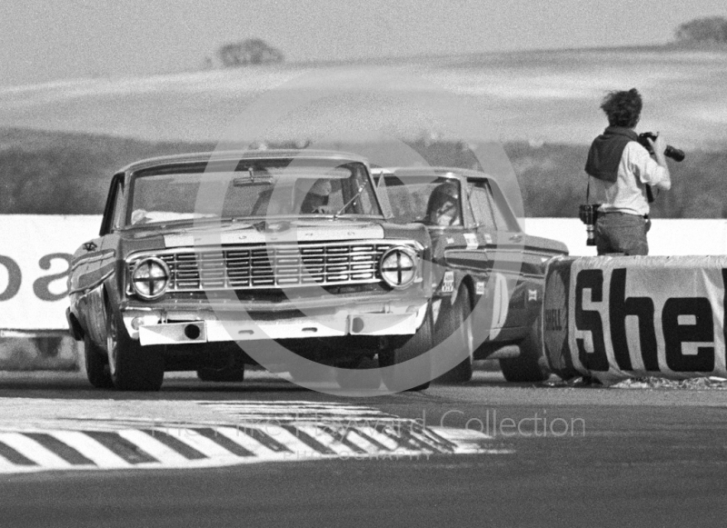 Brian Muir, Malcolm Gartlan Ford Falcon, and Roy Pierpoint, W J Shaw Ford Falcon, Thruxton Easter Monday meeting 1969.
