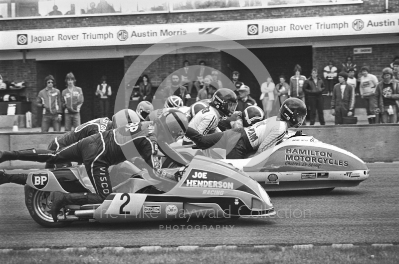 Trevor Ireson, Brian Webb, Mal White, Clive Stirrat, Gordon Nottingham   on the front row as sidecars leave the grid at Donington Park 1980.