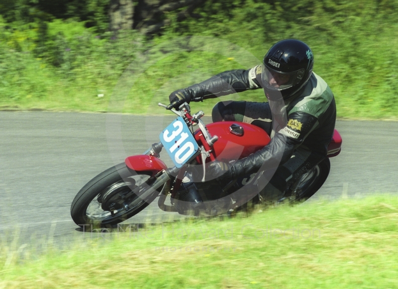 Doug Parnell, 350 Ducati, Hagley and District Light Car Club meeting, Loton Park Hill Climb, July 2000.