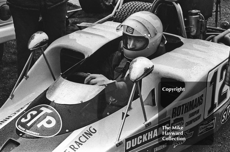 Alan Rollinson, Alan McKechnie Duckhams Lola T300, Mallory Park, European Championship 1972.
