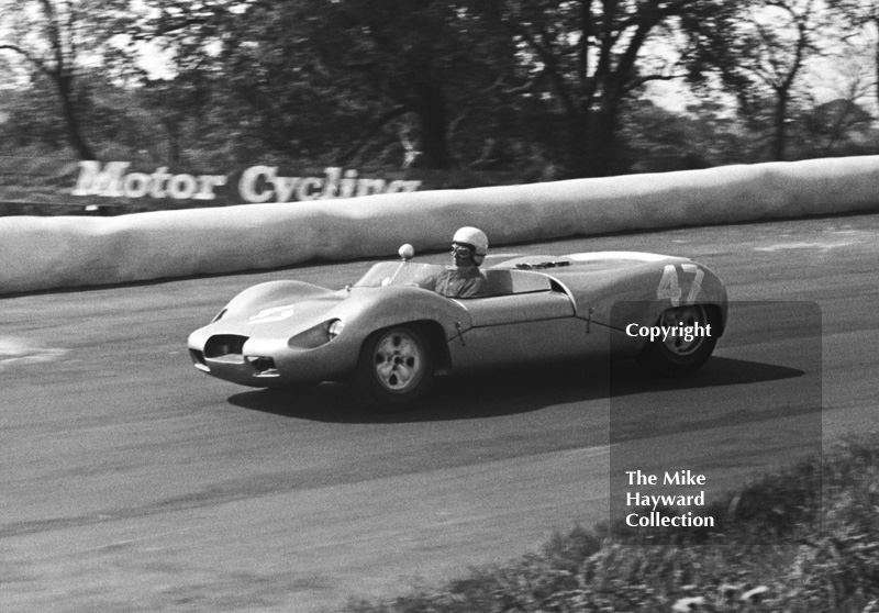 Roy Pierpoint, Attila Ford, Guards Trophy, Mallory Park May 1964.
