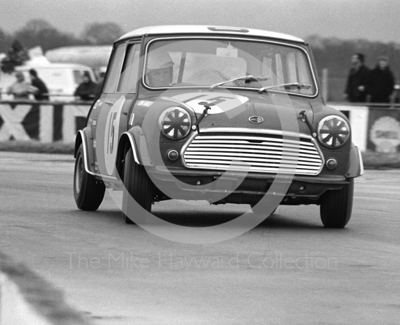 John Handley, British Leyland Mini Cooper S, Silverstone International Trophy meeting 1969.
