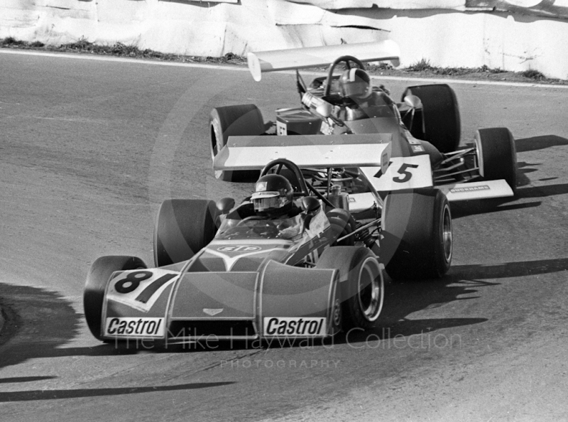 Peter Gethin, Chevron B20&nbsp;and David Purley, Lec Refrigeration Racing&nbsp;March 722-10, Mallory Park, Formula 2, 1972.
