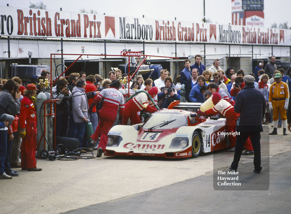 Jonathan Palmer/Jan Lammers, Porsche 956, heading for 5th place, World Endurance Championship, 1985&nbsp;Grand Prix International 1000km meeting, Silverstone.
