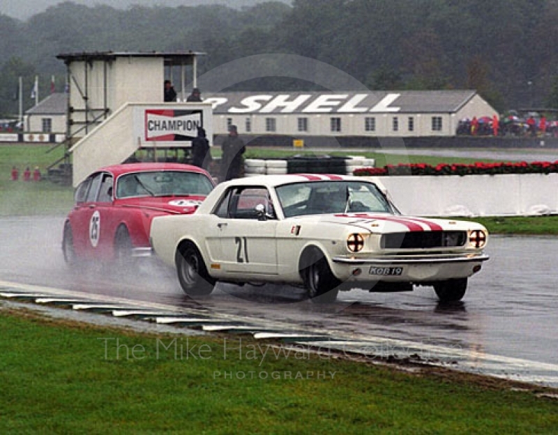 Jim Utting, Ford Mustang, leads Les Ely, Jaguar 3.8 Mk 2, St. Mary's Trophy, Goodwood Revival, 1999