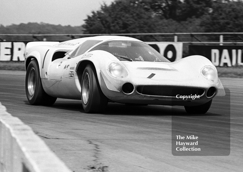 Denny Hulme, Steering Wheel Club of West Bromwich Lola T70, 1968 Martini International 300, Silverstone