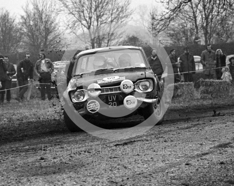 Christopher Wathen/Tim Bosence, Ford Escort RS1600, UV 20, 1974 RAC Rally
