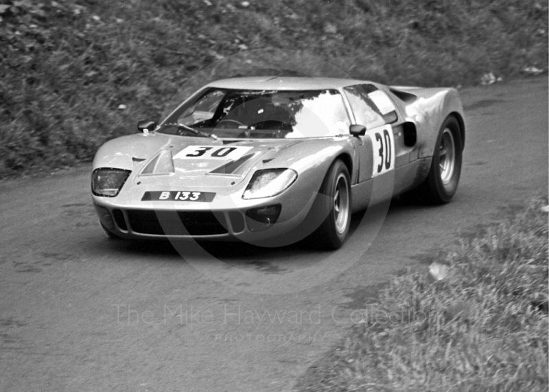 Mike Wright, Ford GT40, Shelsley Walsh hill climb, August 1970.