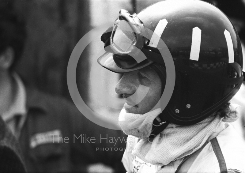 Graham Hill, Lotus Cosworth V8 49B R5, on the grid, Brands Hatch, 1968 British Grand Prix.
