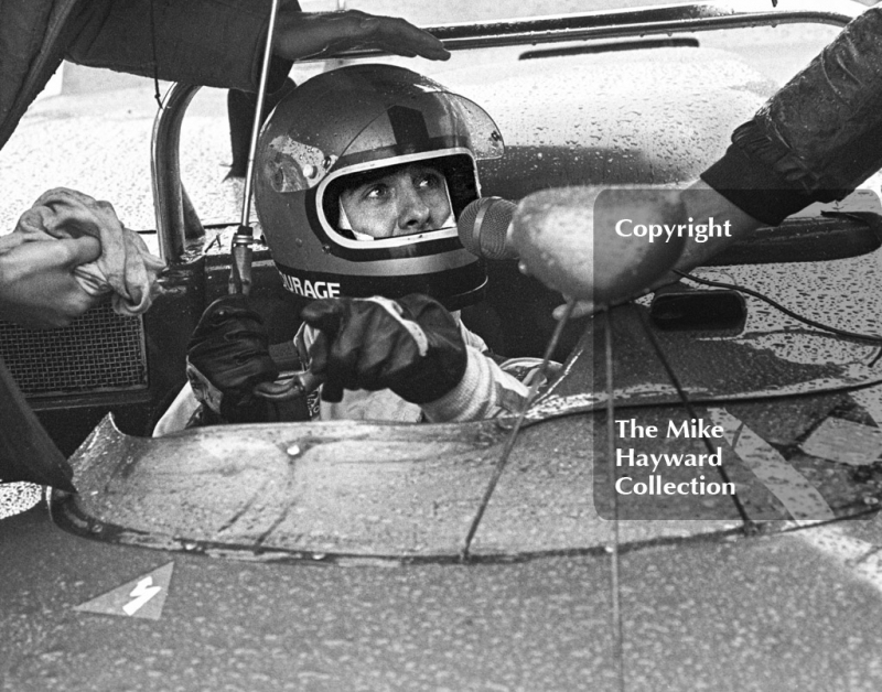 Piers Courage, Autodelta Alfa Romeo T33/3 on the grid, BOAC 1000kms, Brands Hatch, 1970
