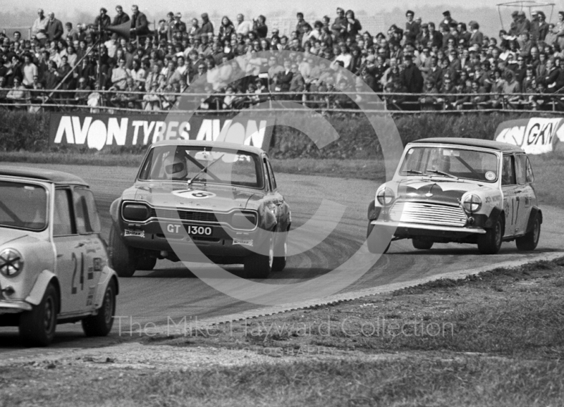 John Littler, Ford Escort, and Jon Mowatt, Mini Cooper S, GKN Transmissions Trophy, International Trophy meeting, Silverstone, 1971.
