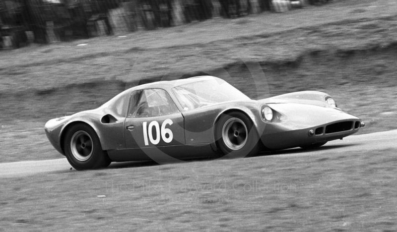 David Good, Chevron BMW, Wills Trophy meeting, Prescott, May 1968, 1st in class