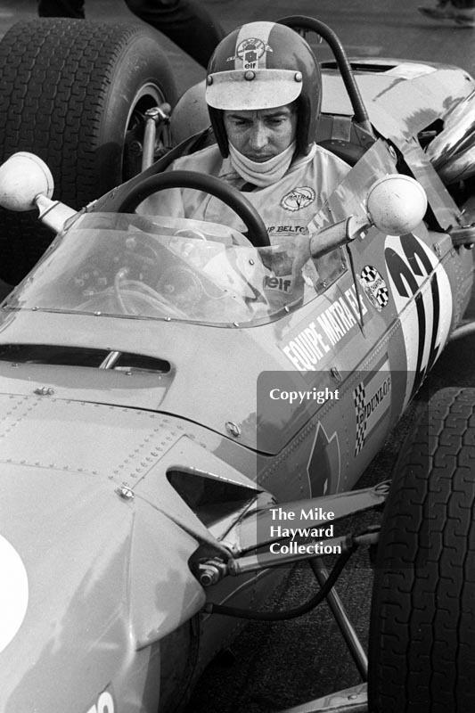 Jean-Pierre Beltoise, Matra MS7, on the grid at the Thruxton Easter Monday F2 International, 1968.
