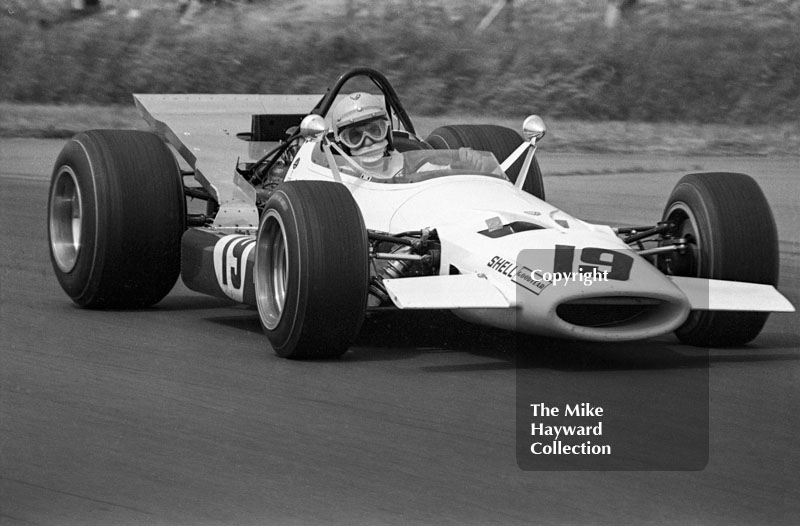 Vic Elford, Antique Automobiles McLaren M7B, Silverstone, 1969 British Grand Prix.
