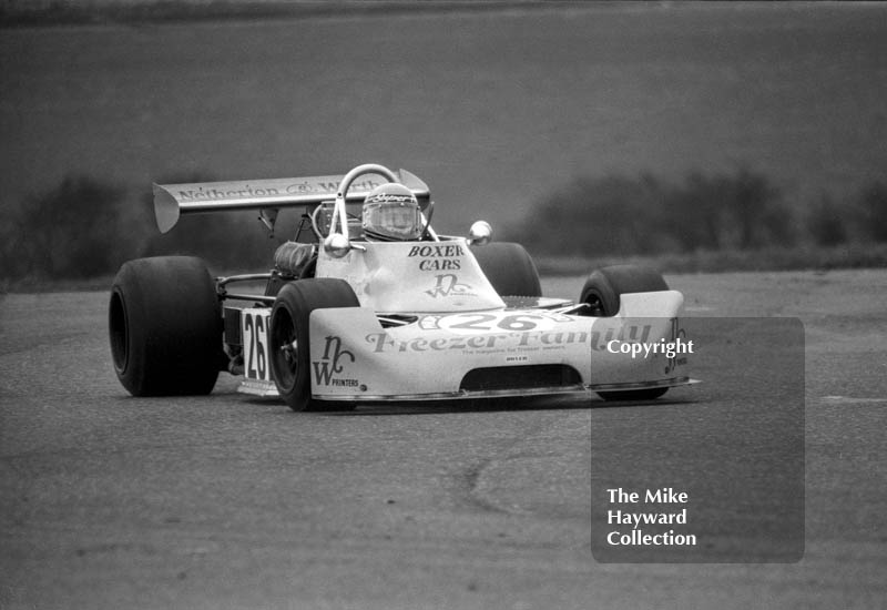 Brian Henton, Boxer PR2 (PR276) Hart, F2 International, Thruxton, 1977.
