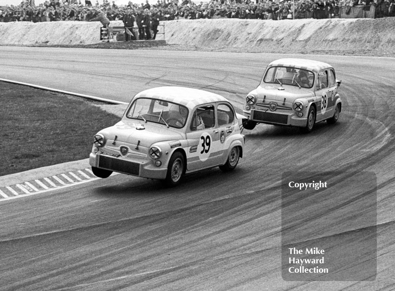 Ab Goedemans, SRT Holland Fiat Abarth 1000 Berlina, and Toine Hezemans, SRT Holland Fiat Abarth 1000 Berlina,&nbsp;Thruxton Easter Monday meeting 1968.
