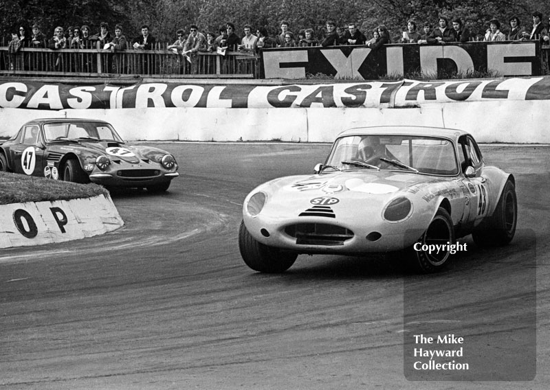 Brian Murphy, Jaguar E type, and Brian Hough, Mayfield Motors TVR Tuscan, STP Modified Sports Cars, Mallory Park, May, 1971
