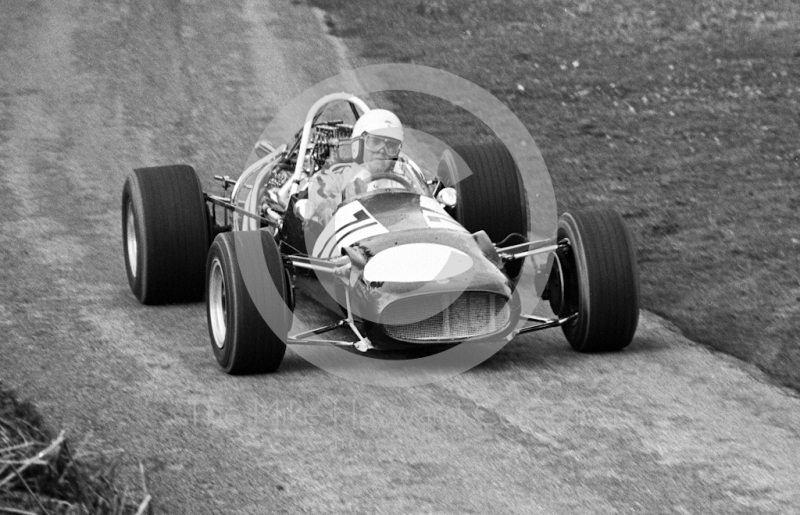 Clive Oakley, Cooper Daimler T78, at Cedar Straight, Loton Park, April 27, 1969.