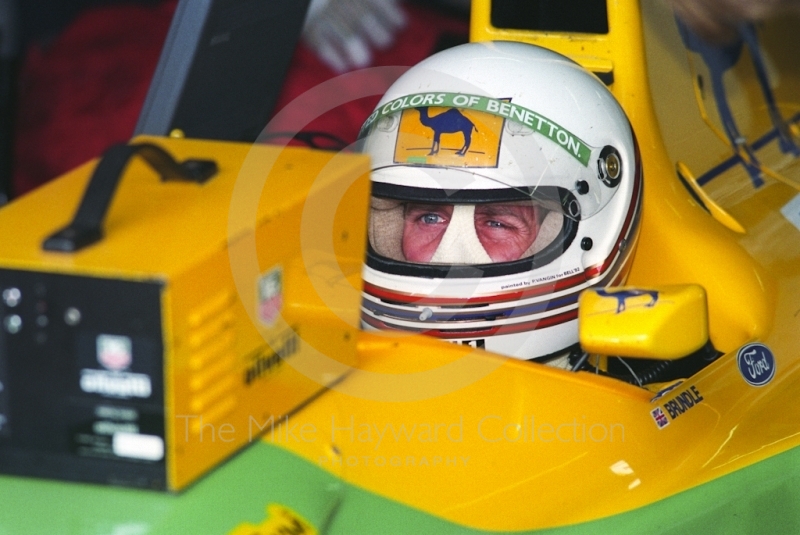 Martin Brundle, Benetton B192 Cosworth V8, 1992 British Grand Prix, Silverstone.
