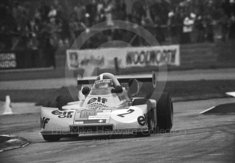 Jean-Pierre Jabouille, Equipe Elf Switzerland (Jabouille 2J)&nbsp;BMW M12, BRDC European Formula 2 race, Silverstone 1975.
