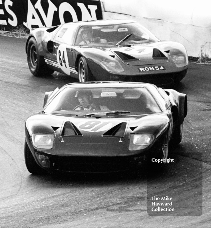 Eric Liddell, Ford GT40, and Ron Fry, Ford GT40 (RON 54), Guards International Trophy Race, Mallory Park, 1968.
