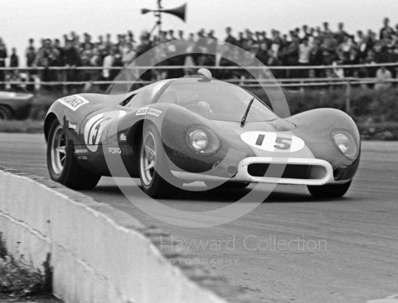 Frank Gardner, Alan Mann Ford F3L, 1968 Martini International 300, Silverstone
