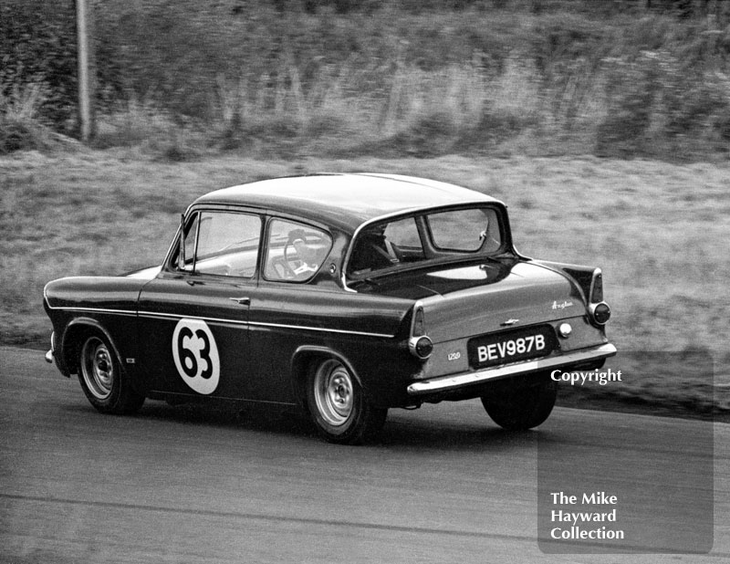 Mike Young, Superspeed Ford Anglia (BEV 987B), Oulton Park, Gold Cup meeting 1964.
