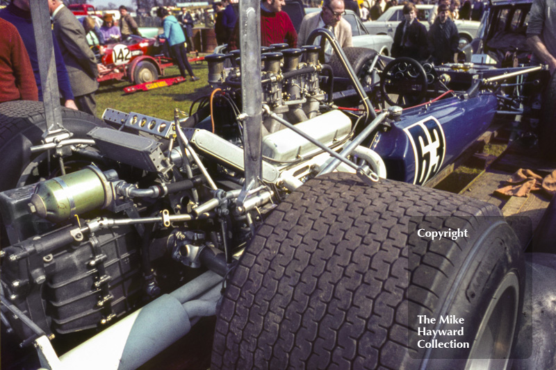 Keith Holland's Alan Fraser Racing Lola T142 Chevrolet V8 in the paddock, Guards F5000 Championship, Oulton Park, April 1969.
