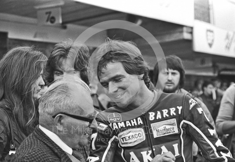 Barry Sheene in the pits, Donington Park 1980.