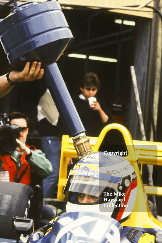 Jean Alesi, Tyrrell 018,&nbsp;in the pits, British Grand Prix, Silverstone, 1989.
