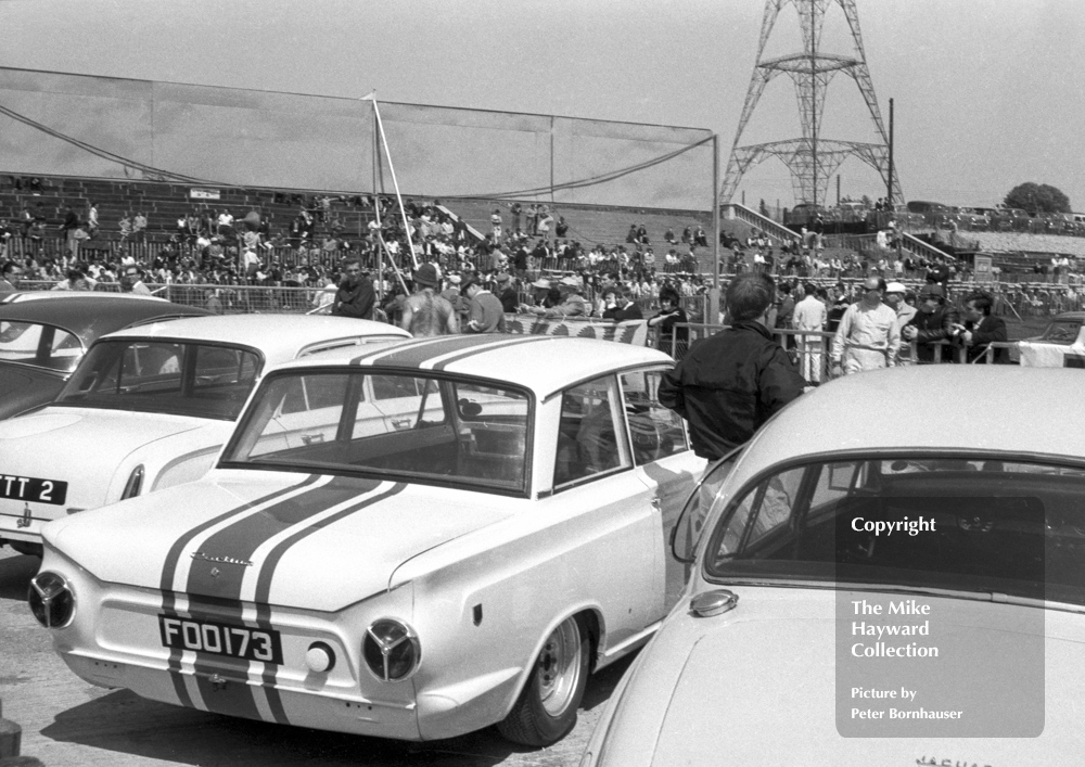 Willment Cortina GT in the paddock. Crystal Palace, June 3, 1963, BSCC Round 6.