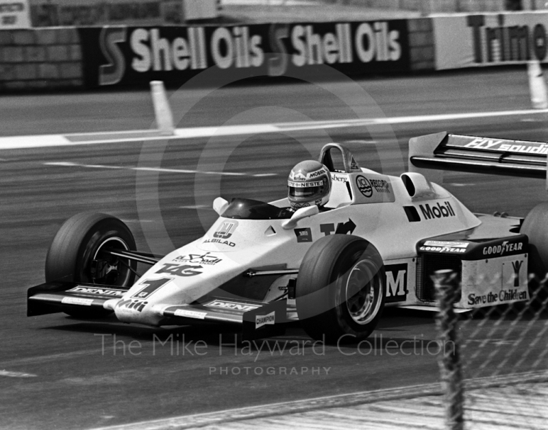 Keke Rosberg, Saudia Williams FW08C, heading for 11th place, British Grand Prix, Silverstone, 1983
