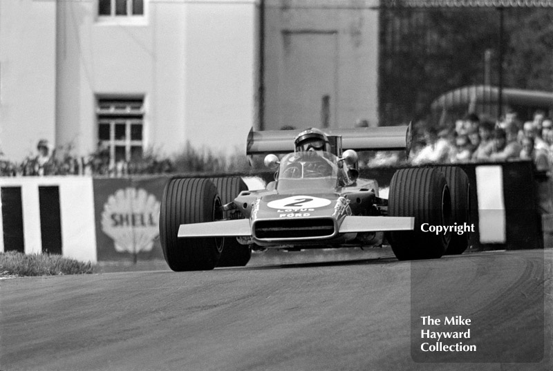 Jochen Rindt at Lodge in a&nbsp;Lotus 63 4WD, 1969 Gold Cup, Oulton Park.
