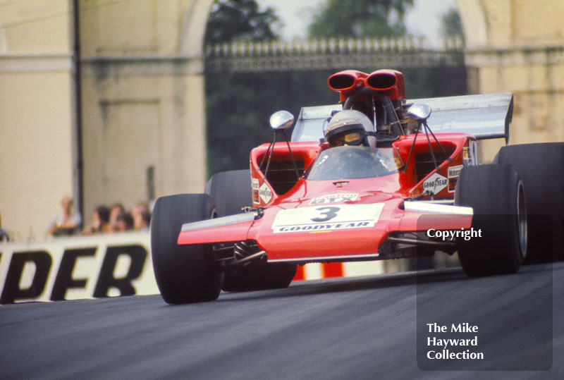 Frank Gardner, Lola T300, Oulton Park Gold Cup meeting 1971.
