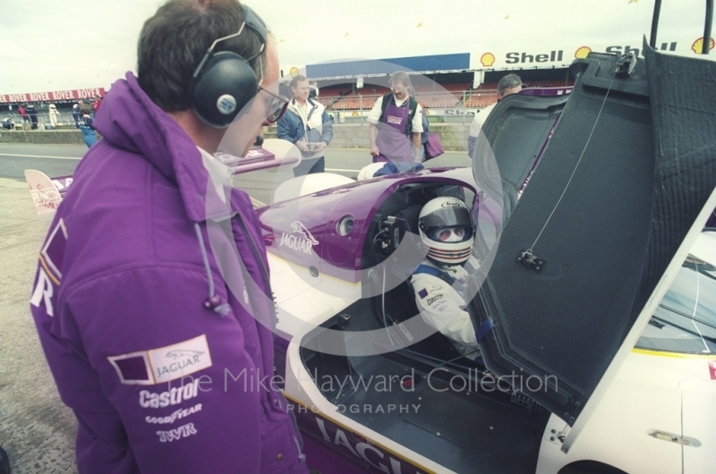 Martin Brundle, Jaguar XJR-11, Shell BDRC Empire Trophy, Round 3 of the World Sports Prototype Championship, Silverstone, 1990.
