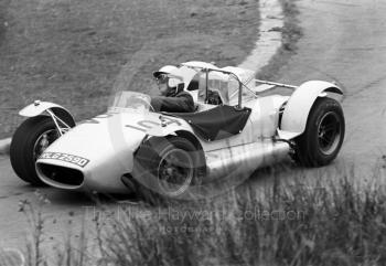 Phil Scragg, Lola T70 4.7, reg no RLG 259D, Prescott, September, 1968, 1st in class