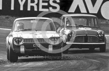 Lawrie Hickman, Leonard Ward Racing Ford Escort, and Alec Poole, Equipe Arden Mini Cooper S, Oulton Park, Gold Cup meeting 1969.
