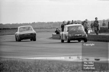 John Fitzpatrick, Broadspeed Ford Escort (XOO 342F), John Handley, Mini Cooper (LRX 827E), Silverstone, 1969 Martini Trophy meeting.
