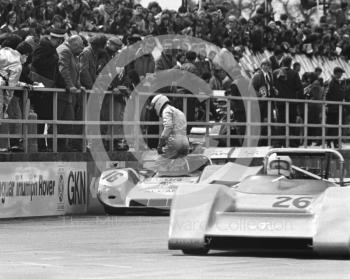 Howden Ganley, Rubery Owen Canada BRM P167 Chevrolet, and Egmont Dursch, Lola Special Chevrolet, Silverstone, Super Sports 200 1972.
